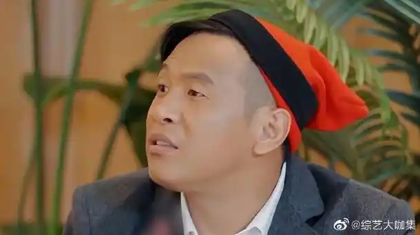 春游家族这点出息吧,刚上第一道菜,宋小宝这口水都下来了