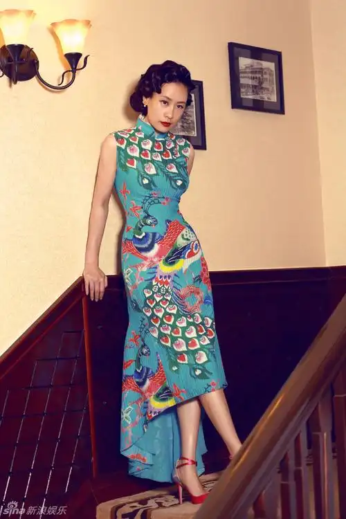 邬君梅优雅旗袍写真