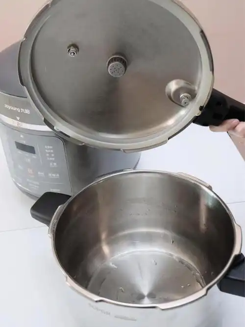 炖过几次肉才发现明火高压锅和电高压锅的区别竟然这么大