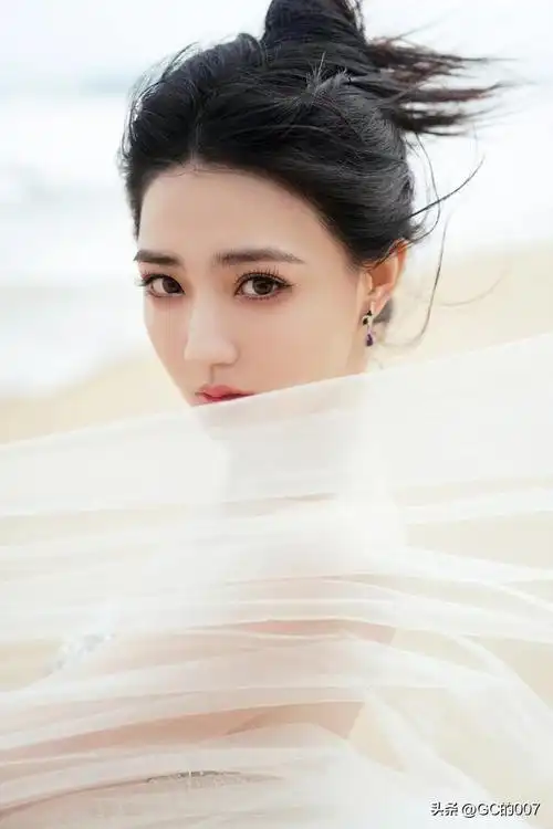 明星图片徐璐|军校|军训|战争法_网易订阅