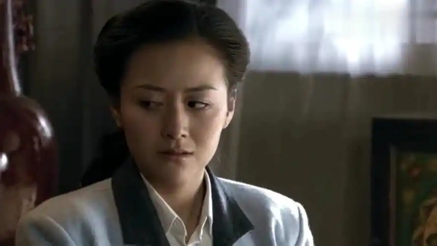 狼烟遍地战斗马上开始靳东还有工夫开玩笑丽子都无语了