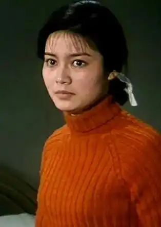 潘虹的生活日记(影后潘虹一生只爱前夫)(1)潘虹《苦恼人的笑》剧照她