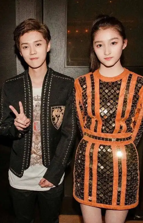 与鹿晗同居的日子(鹿晗关晓彤感情进展顺利,被拍到两人多次同居)-韩剧