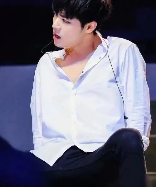 肖战珍藏级性感诱惑照流出让人欲罢不能太诱人了