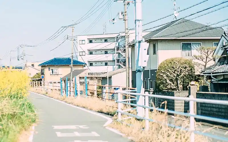 日系文艺小清新街道风景高清桌面壁纸