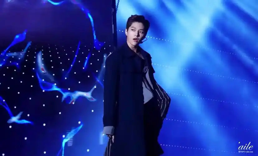 【金明洙 l】台风直拍 | 南韩二代颜霸就这个狼奔头爽!