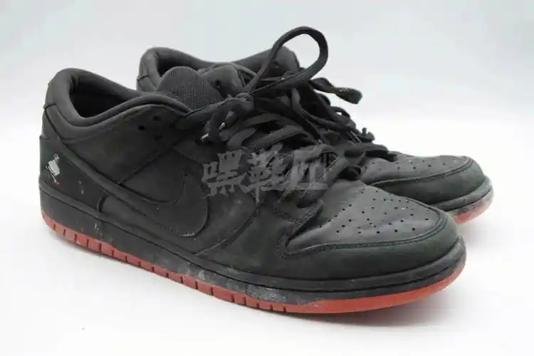 nike  #dunksb  #dunk黑白鸽子