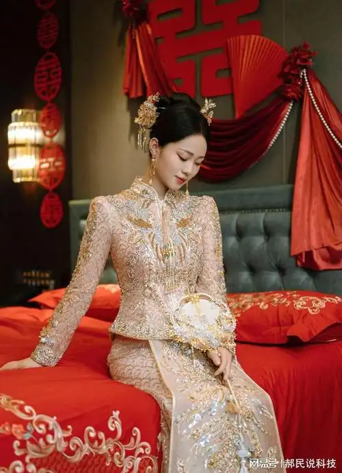 中式婚礼礼服裙传统与优雅的完美融合