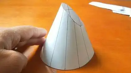 272332次观看·10个月前圆锥展开手工详细画法文儿的绘画课堂01