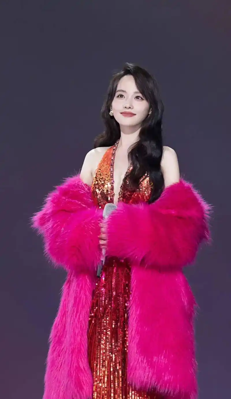 任嘉伦简历造假?张馨予生二胎?张嘉倪吴倩丧偶cp?王子文白玉兰女主角?