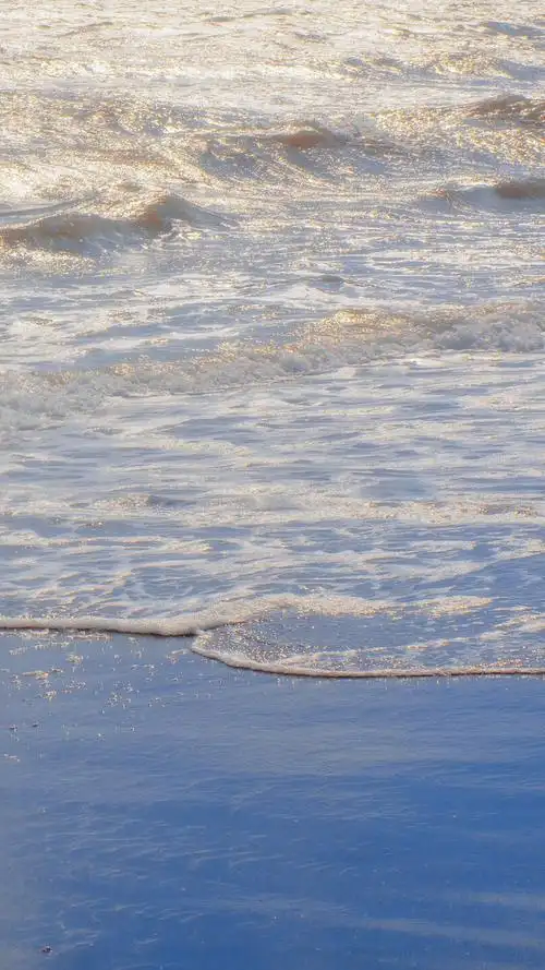 有哪些好看的黄昏下海边的背景图?