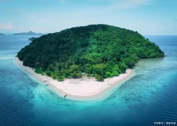 夏天是一个适合出游的季节,尤其是去海岛享受阳光,沙滩和海风的乐趣.