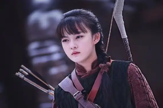 蒋依依和王俊凯演的电视剧 亲吻图片是什么关系啊