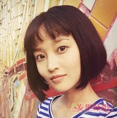 虞朗短发如苹果 田园女孩最爱短发款式