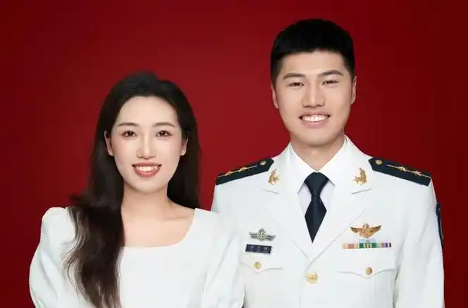16对军人结婚照太甜了,赶紧点赞吧!|结婚|陆军_新浪新闻