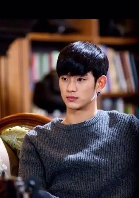 盛一伦,这位颜值爆表的男演员,自然成为了娱乐圈的香饽饽,资源源源不