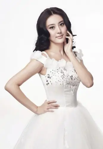 甘露个人资料我是特种兵3之火凤凰唐笑笑扮演者演员甘露照片