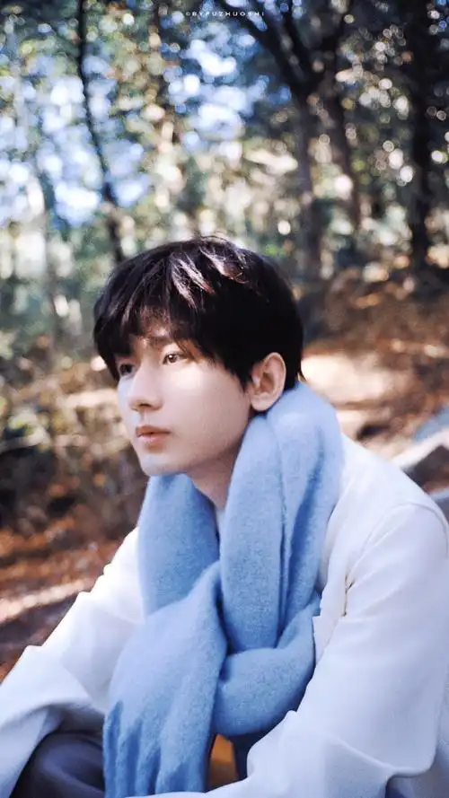 #成毅换新头像#