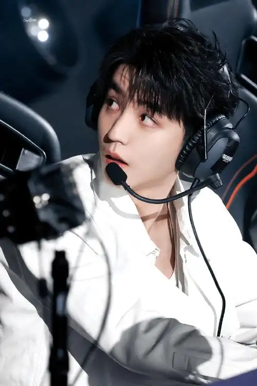 王俊凯成都人气##英雄联盟手游##有谁能拒绝打电竞的