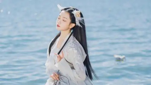 仙气飘飘的古风汉服美女唯美写真,高清壁纸图片,大陆美女-回车桌面