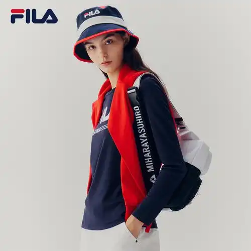 fila斐乐女子t恤2021秋季新款运动休闲圆领薄款长袖t女上衣套头衫