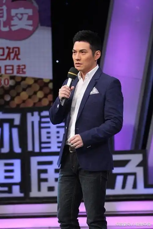 说起严屹宽,大家或许认识的不多,可能因为他的流量和影响力没有那么大