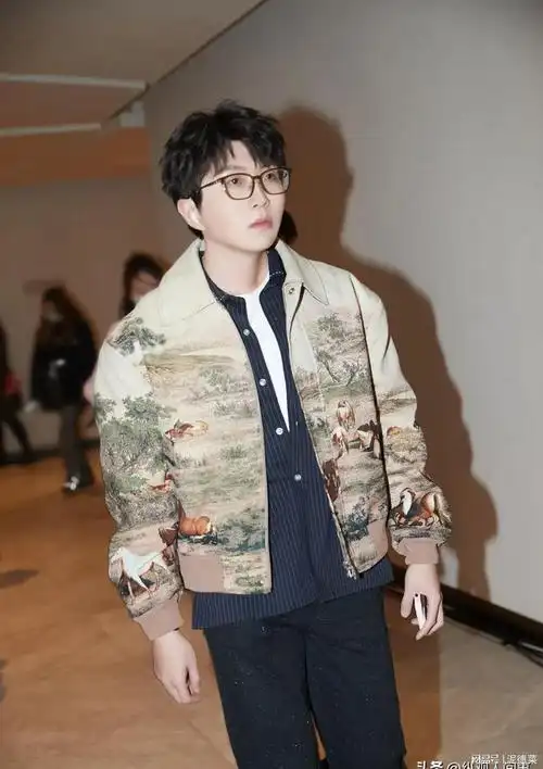 我断言:《我们仨》有爆款潜质|综艺|杨洋|中国民歌|华语歌手|社交平台