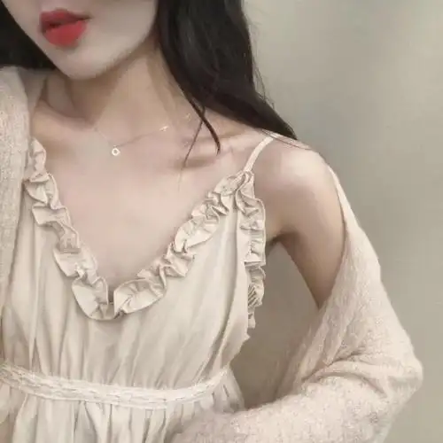 锁骨图片女生版头像个性