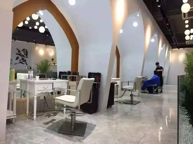 沙井人御用发型屋发源地上星店搬家了