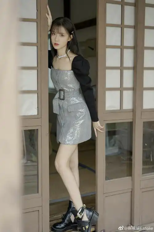 your smile-陈意涵estelle和秋天好久不见089394#秋日ootd#绿洲