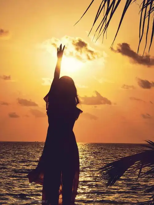 人物表情素材图片 美女 女人 摆拍 春季 微笑 一个人 表情 近景 半身