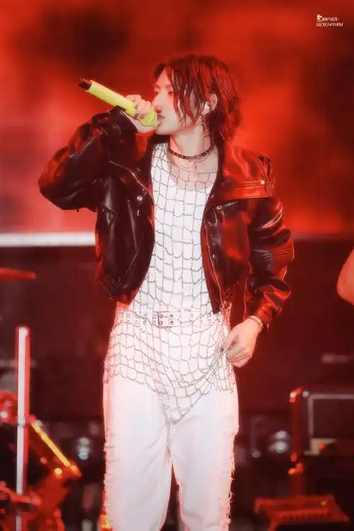 小鬼把更多时间花在音乐上##小鬼王琳凯海潮宇宙音乐节