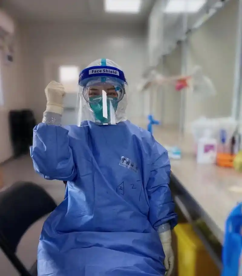 今天是国际护士节,听三位上海护士讲述和抗疫的"那些事儿"|上海市_新