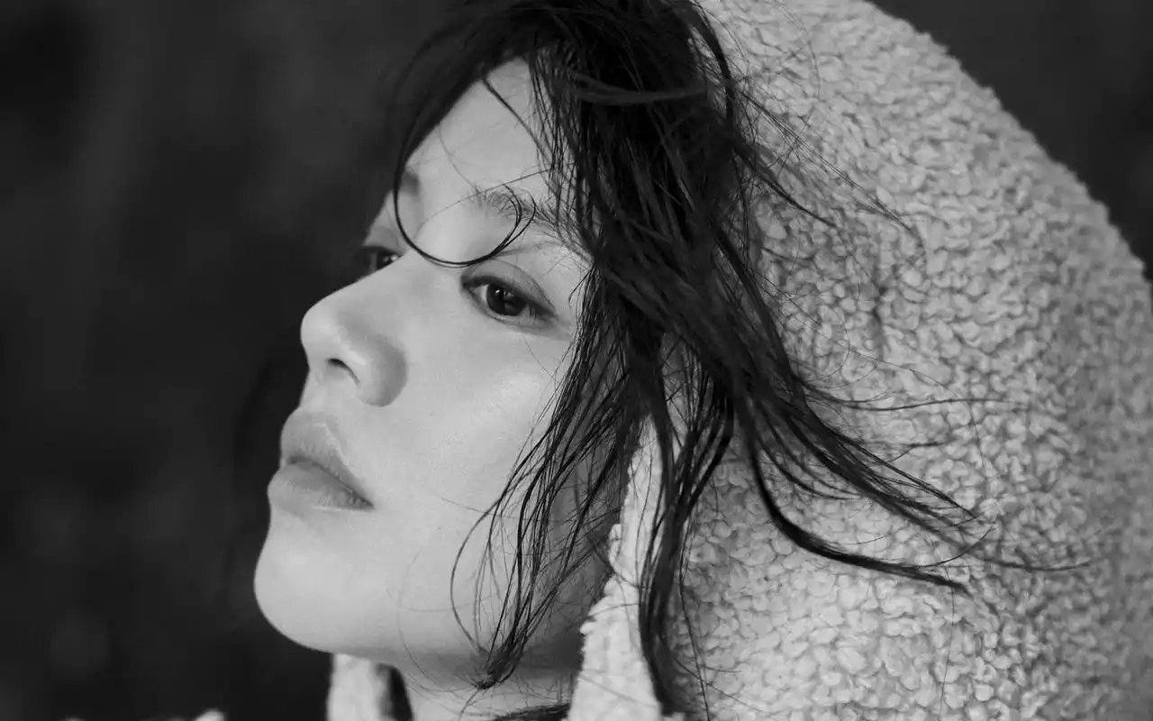 马思纯潮流杂志写真高清桌面壁纸