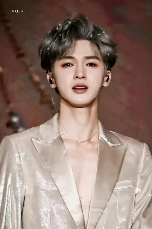 朱正廷演唱会#朱正廷掉泪也好好看,神仙落泪