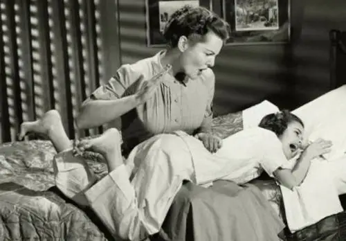 小孩屁股打不得小心伤了脑子智力发育缓慢