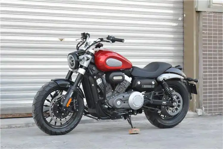 适用于金吉拉护杠保险杠防摔无缝加强型奔达改装靠背摩托车车架