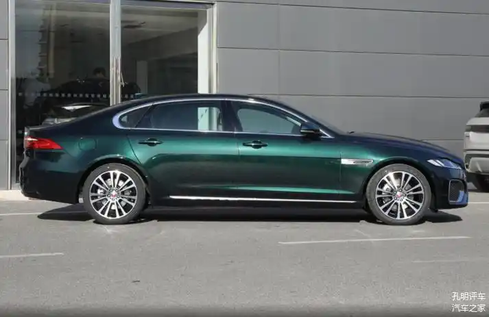 英伦颜值担当新捷豹xfl来了配置精简容易被忽略的c级豪车