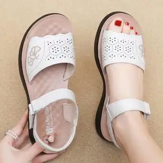 凤倪女装夏天凉鞋中老年人中年妇女凉皮鞋新款妈妈真皮女夏外穿平底老