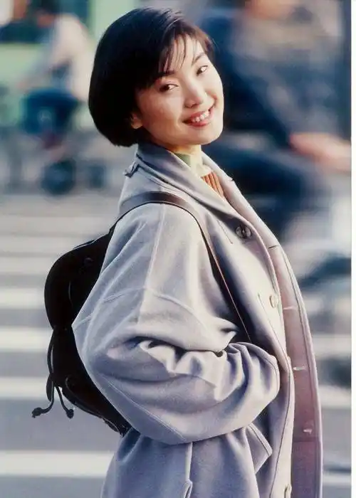 独吞丈夫12亿财产,爱上整容医生,《常回家看看》的陈红图啥?