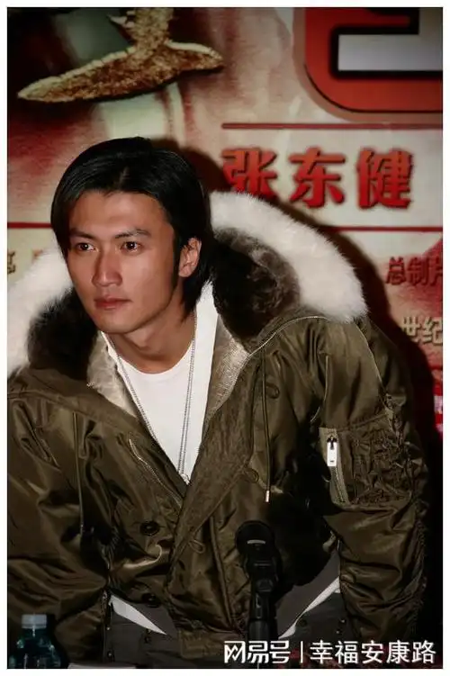 把李嘉欣张柏芝儿子放到一起,才发现老公颜值高有多重要|谢霆锋