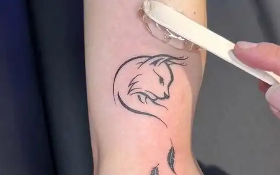 【纹身】这个小狐狸纹身帅吗?