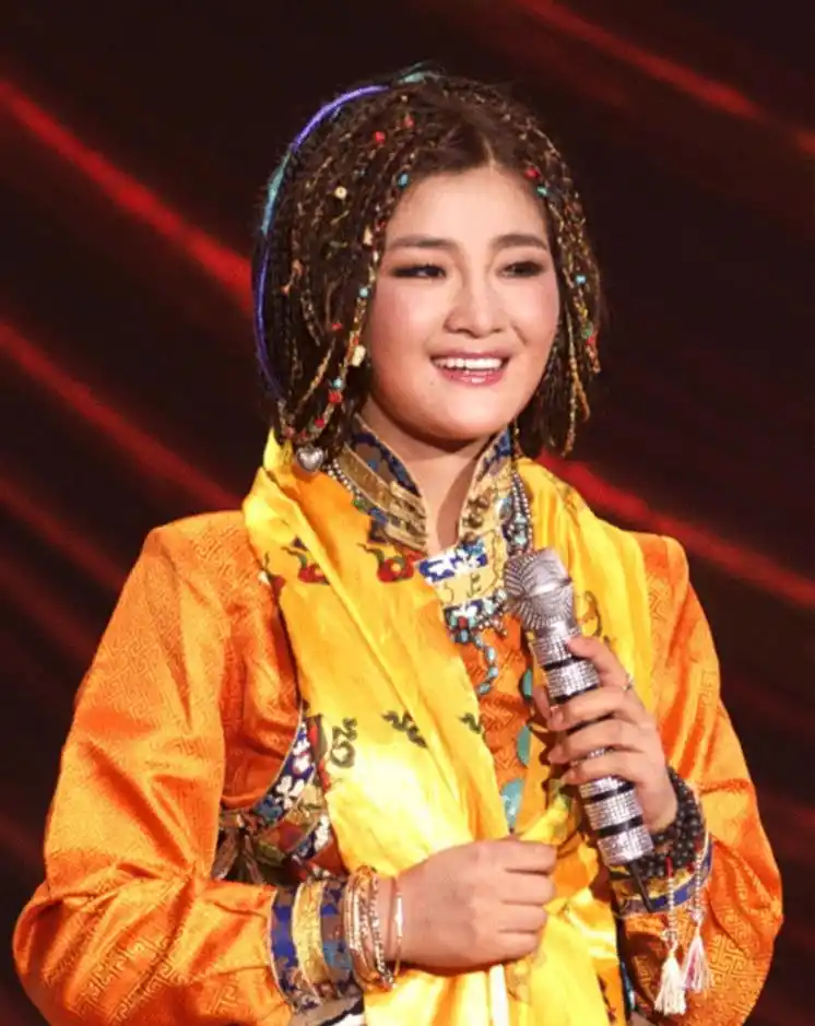 降央卓玛个人资料:曾经火遍全国,为什么在歌坛里突然销声匿迹了?