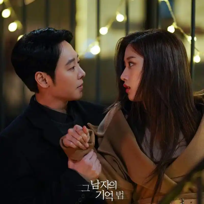 距离我们离婚整整90天了,前夫多次私下给儿子说想跟