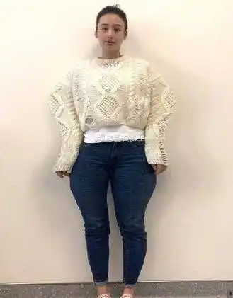 马思纯肚子上的肉肉成圈了?本人亲自回应了!要瘦成"图3"!