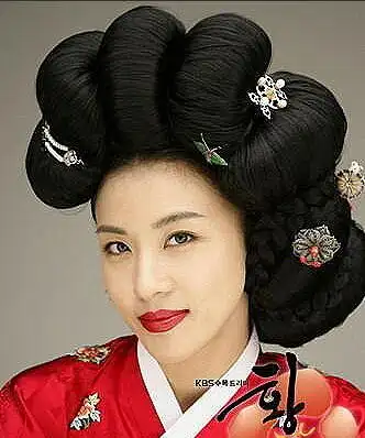 韩国古代女子发型造型
