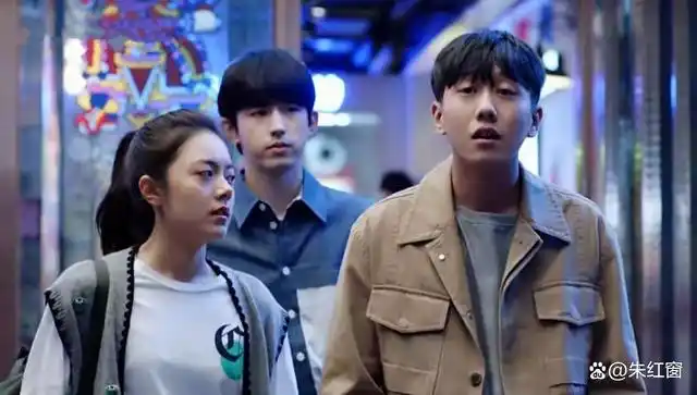 《少年派2》是由刘惠宁,李少飞导演,九枚玉编剧,张嘉益,闫妮,赵今麦