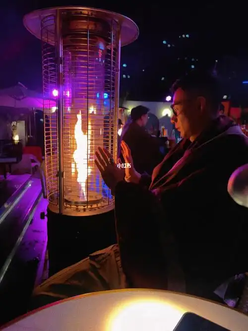 martini bar·momchaos攻略_在酒吧喝茶_生活记录_接地气生活