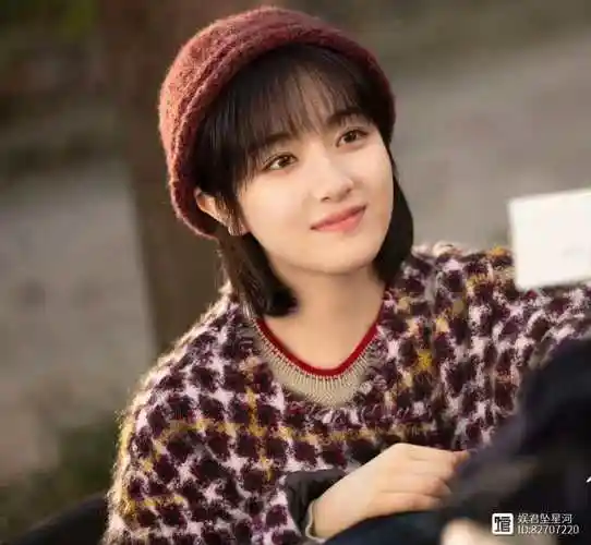 李兰迪10岁-24岁荧屏变化,五官等比例长大,神似沈傲君