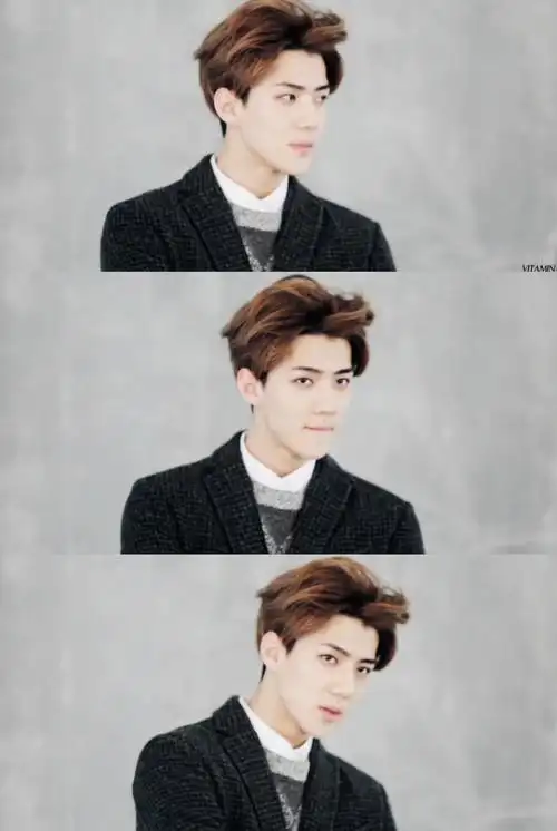 吴世勋三连拍高清壁纸